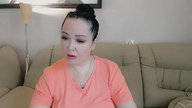 Snapshot of infinity_loveliness chatting on November 8, 2025, 7:01 am infinity loveliness online show from November 8, 2025, 7:01 am