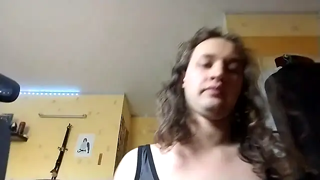 Snapshot of julialafemboy59 chatting on February 26, 2026, 9:31 am julialafemboy59 online show from February 26, 2026, 9:31 am