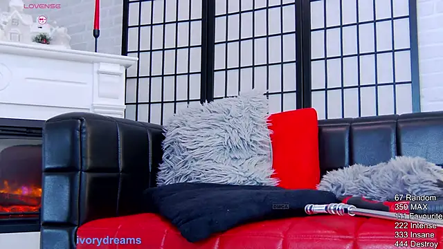 IvoryDreams online show from February 14, 2026, 8:09 pm