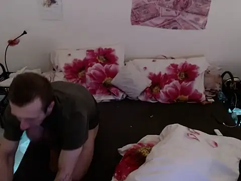 Snapshot of Astraea_23 chatting on January 11, 2026, 2:40 am Astraea 23 online show from January 11, 2026, 2:40 am