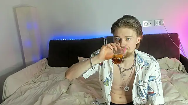 Lev Miller online show from February 26, 2026, 3:56 pm