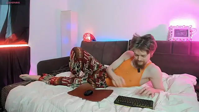 Lev Miller online show from January 10, 2026, 11:16 am