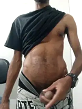 Snapshot of moreno_alpha_br chatting on March 11, 2026, 1:43 am moreno alpha br online show from March 11, 2026, 1:43 am