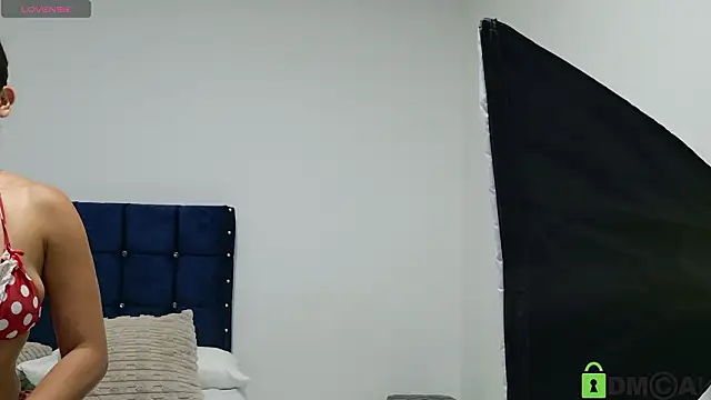 sweet posionx online show from February 23, 2026, 8:53 pm