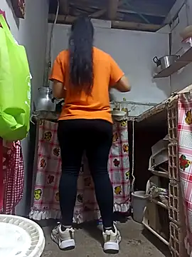 Snapshot of 1000ANGELES chatting on January 9, 2026, 12:06 am 1000ANGELES online show from January 9, 2026, 12:06 am