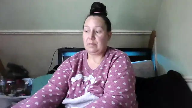 DallaStone online show from April 18, 2026, 4:31 pm