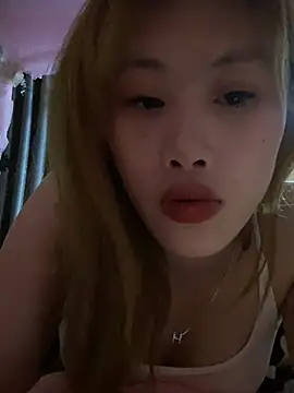 mei chan aa online show from January 10, 2026, 5:14 am