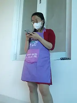 Snapshot of lina_loveee chatting on February 15, 2026, 9:52 am lina loveee online show from February 15, 2026, 9:52 am