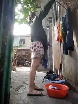 Snapshot of lina_loveee chatting on January 18, 2026, 2:15 am lina loveee online show from January 18, 2026, 2:15 am