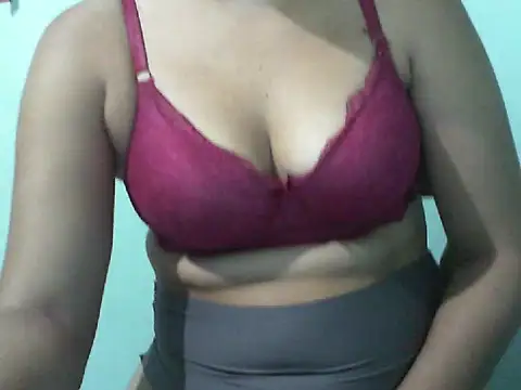 anacarada online show from March 6, 2026, 1:28 pm