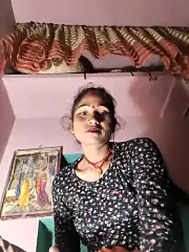 lodhi8080 online show from April 7, 2026, 9:16 pm