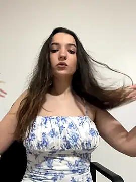 OutsiderMuse online show from January 6, 2026, 7:51 pm