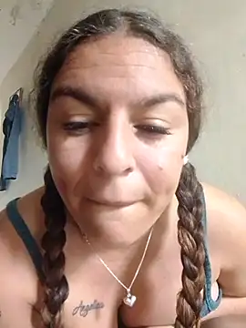 Caridad30 online show from January 8, 2026, 6:14 pm