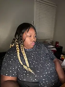 Chocolatebunnyxx96 online show from March 24, 2026, 5:29 am