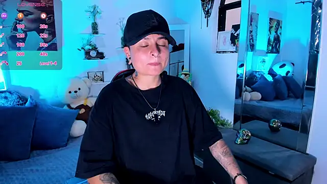 Snapshot of Zury_Ramirez chatting on January 8, 2026, 7:09 pm Zury Ramirez online show from January 8, 2026, 7:09 pm