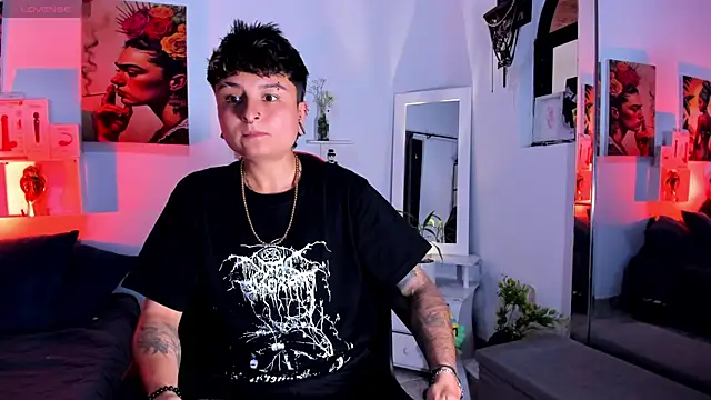 Snapshot of Zury_Ramirez chatting on January 6, 2026, 7:18 pm Zury Ramirez online show from January 6, 2026, 7:18 pm