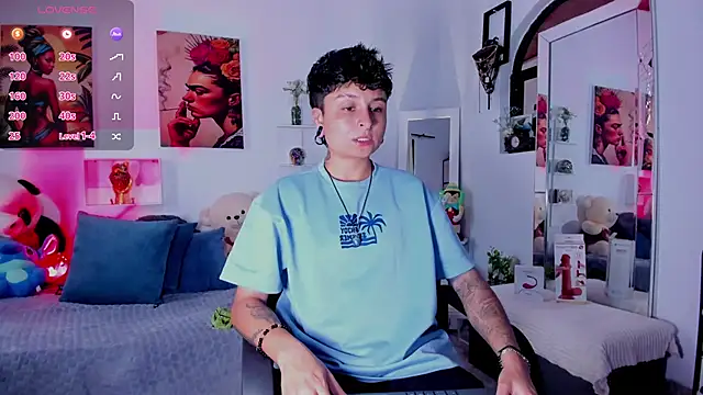 Snapshot of Zury_Ramirez chatting on January 12, 2026, 8:15 pm Zury Ramirez online show from January 12, 2026, 8:15 pm