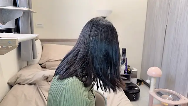 BabyOneDaily online show from March 16, 2026, 4:09 am