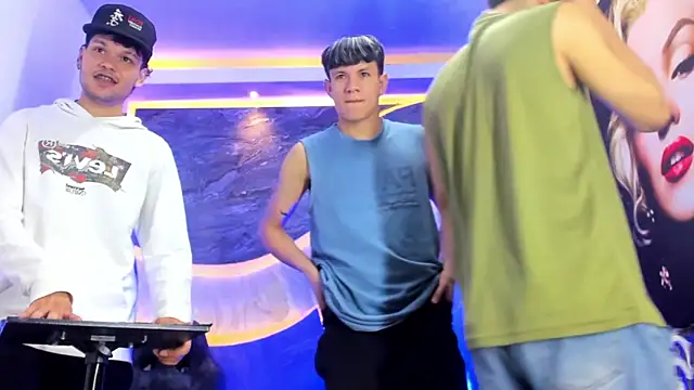 Lucas hot 20 online show from February 8, 2026, 5:38 am