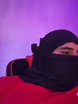 hotguymx777 online show from February 23, 2026, 10:32 pm