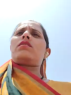 Snapshot of Bhavna8080 chatting on June 13, 2026, 7:50 am Bhavna8080 online show from June 13, 2026, 7:50 am