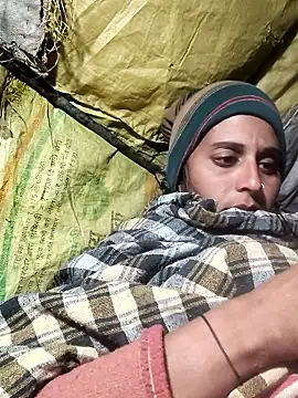 Bhavna8080 online show from January 13, 2026, 6:12 pm