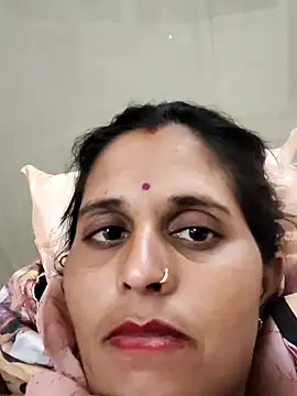 Snapshot of Bhavna8080 chatting on June 13, 2026, 9:46 pm Bhavna8080 online show from June 13, 2026, 9:46 pm