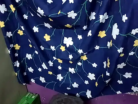 Snapshot of TelugucoupleHot chatting on January 7, 2026, 5:07 pm TelugucoupleHot online show from January 7, 2026, 5:07 pm