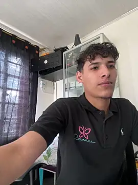 MaxStar26 online show from January 17, 2026, 1:58 pm