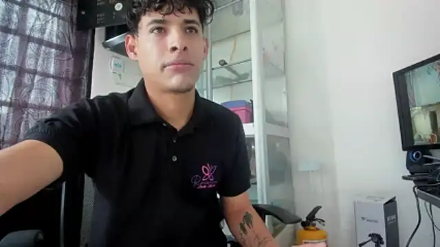 MaxStar26 online show from January 12, 2026, 12:56 pm