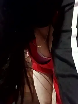 Snapshot of 01Roshani chatting on January 12, 2026, 4:52 am 01Roshani online show from January 12, 2026, 4:52 am