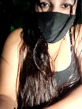 Snapshot of 01Roshani chatting on January 13, 2026, 6:12 pm 01Roshani online show from January 13, 2026, 6:12 pm