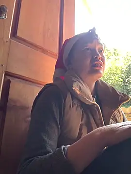 hinicky-0 online show from February 21, 2026, 4:58 am