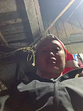 hinicky-0 online show from February 6, 2026, 1:29 pm