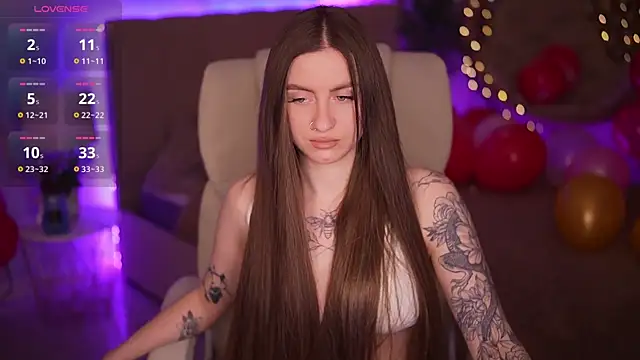 Snapshot of AlexaFleur chatting on February 7, 2026, 8:06 pm AlexaFleur online show from February 7, 2026, 8:06 pm