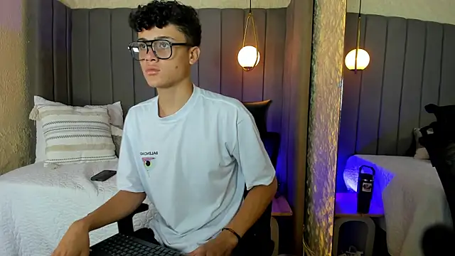 Snapshot of Tommy_blake chatting on January 9, 2026, 4:36 pm Tommy blake online show from January 9, 2026, 4:36 pm