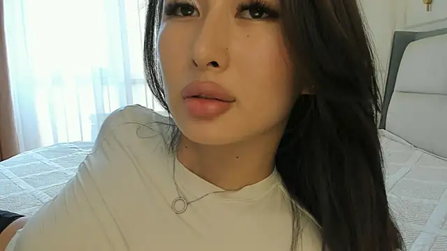 SayokoMia S online show from April 8, 2026, 9:11 am