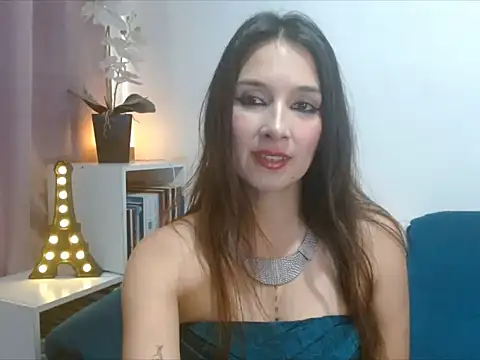 Snapshot of Almaglow_ chatting on April 9, 2026, 5:08 pm Almaglow online show from April 9, 2026, 5:08 pm