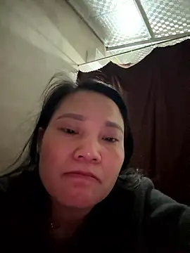 kiki-cute online show from January 5, 2026, 6:55 pm