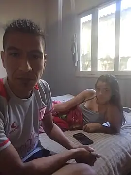 Snapshot of Rodrigohernan19 chatting on April 14, 2026, 3:39 pm Rodrigohernan19 online show from April 14, 2026, 3:39 pm