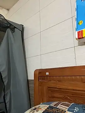 Liness101 online show from April 12, 2026, 2:26 am