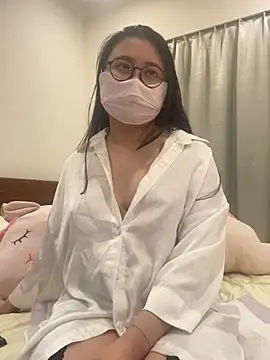 Snapshot of grocerystoregirl chatting on January 9, 2026, 11:28 am grocerystoregirl online show from January 9, 2026, 11:28 am