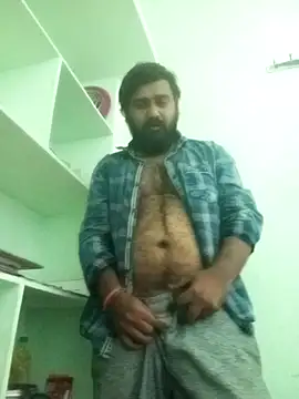 handsomeboy1414 online show from January 11, 2026, 4:41 am