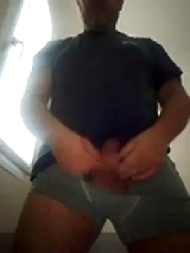 Snapshot of Poseidone76 chatting on January 9, 2026, 3:52 pm Poseidone76 online show from January 9, 2026, 3:52 pm