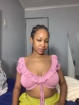Snapshot of Creamy_bitchxxx chatting on May 26, 2026, 8:18 pm Creamy bitchxxx online show from May 26, 2026, 8:18 pm