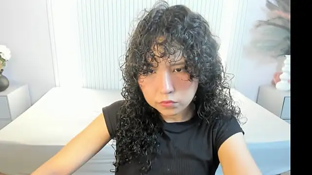 Snapshot of ZoeFox5 chatting on January 11, 2026, 12:12 pm ZoeFox5 online show from January 11, 2026, 12:12 pm