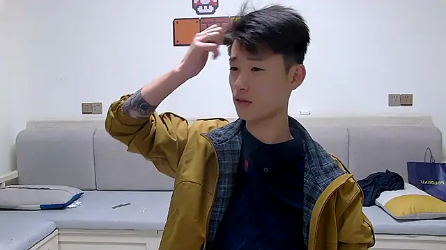 Snapshot of your-cake chatting on April 16, 2026, 3:29 am your-cake online show from April 16, 2026, 3:29 am