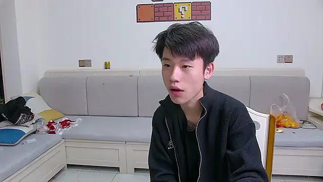 Snapshot of your-cake chatting on April 6, 2026, 2:51 pm your-cake online show from April 6, 2026, 2:51 pm