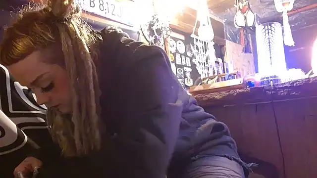 spiralhokkaido23 online show from March 23, 2026, 8:36 am