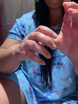 Lina Velvet  online show from April 7, 2026, 2:24 am